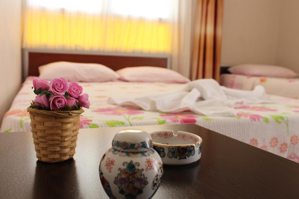 Eysan Pansiyon Akcay  Bilik gambar
