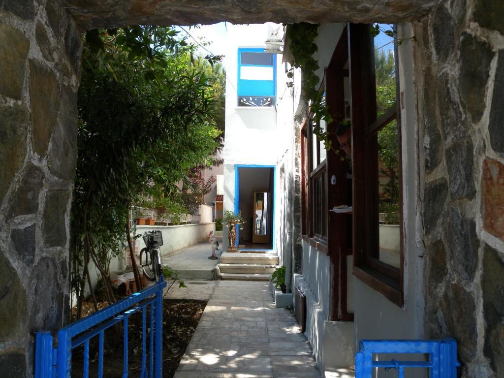 Eysan Pansiyon Akcay  Luaran gambar